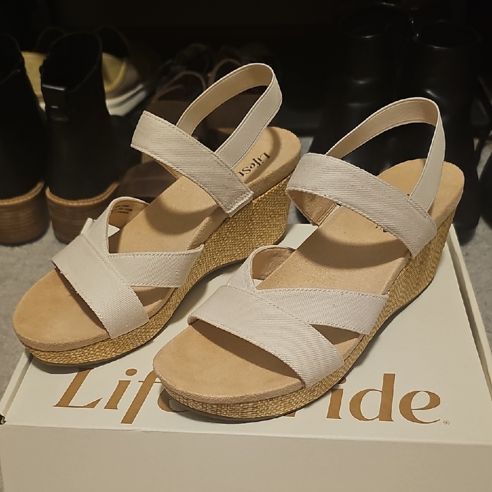 Life Stride Cream Wedges Elegant Comfort